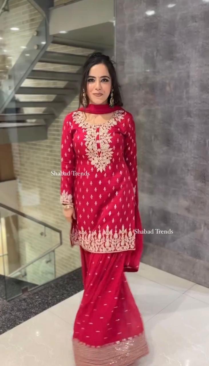 masion velour suit by aurewa